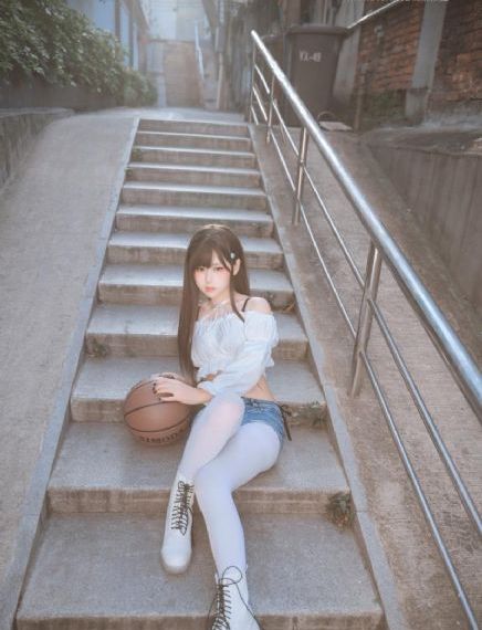 女王踩踏脚奴免费视频_国产剧动漫在线观看